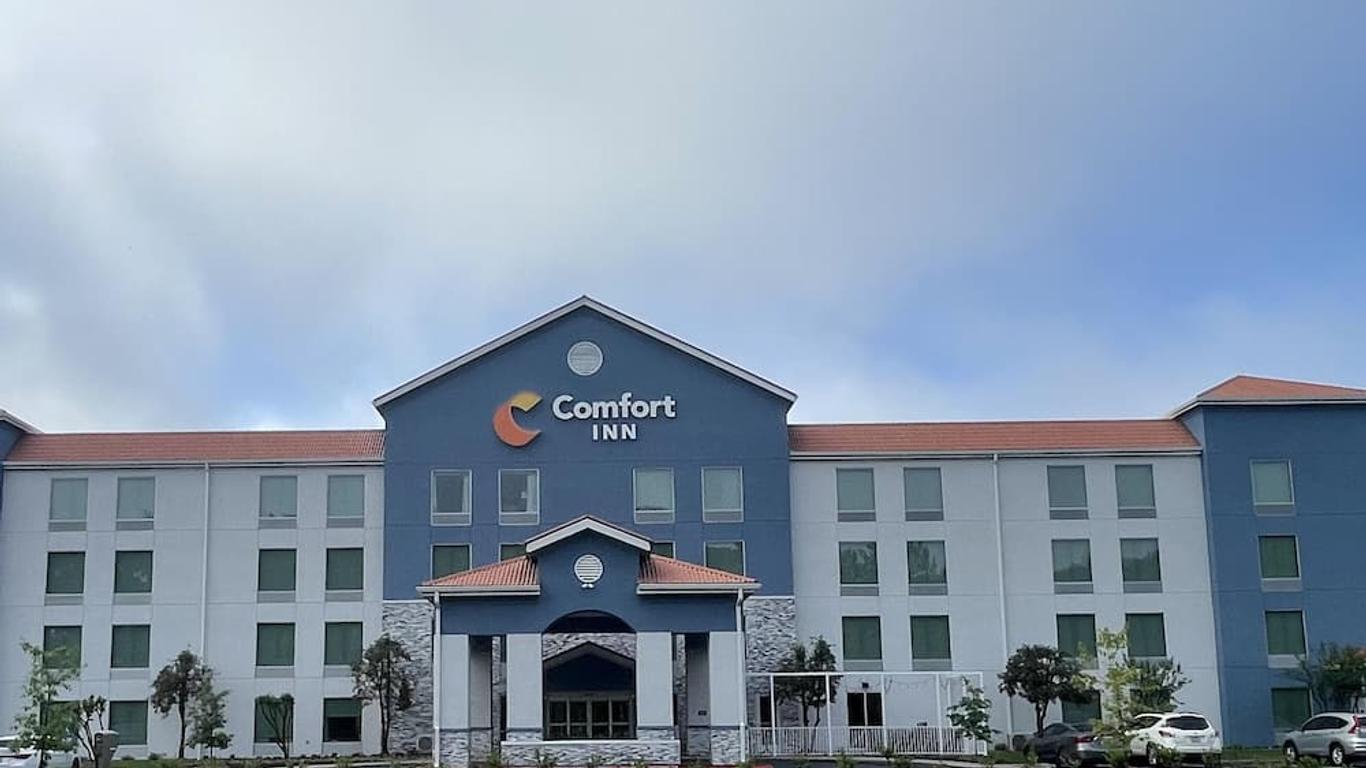 Comfort Inn Conroe