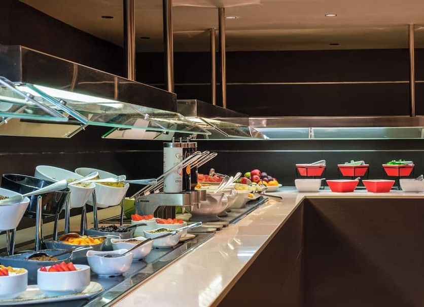 Buffet Photo