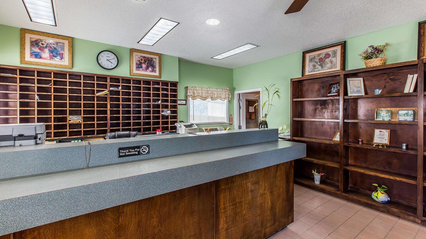 Suburban Studios Abercorn