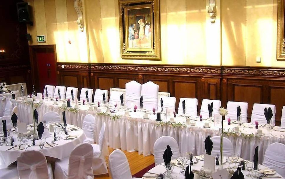 Banquet hall Photo