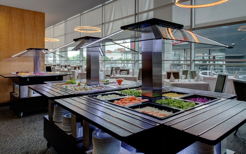 Buffet Photo