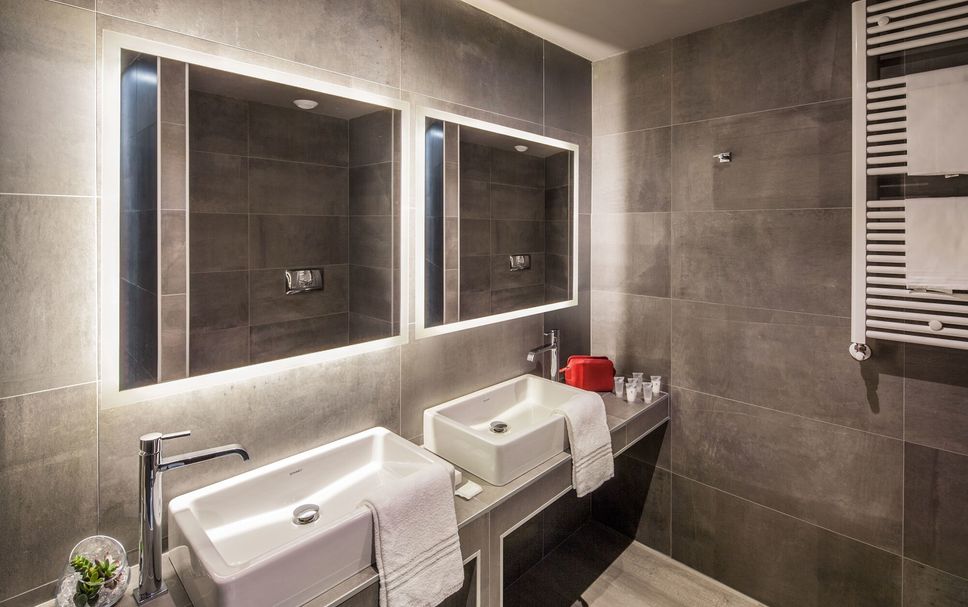 Bathroom Photo
