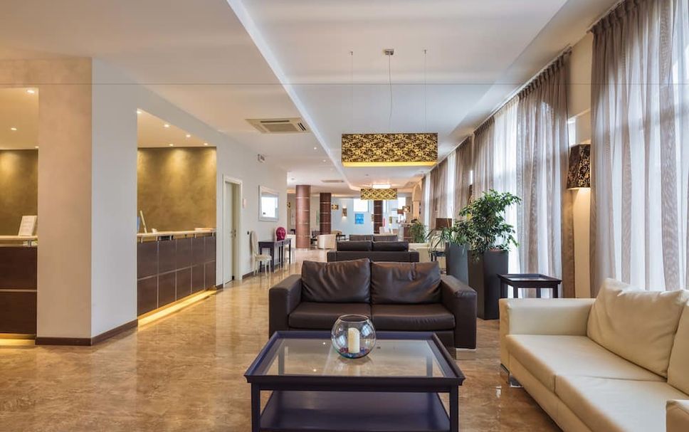 Lobby Photo