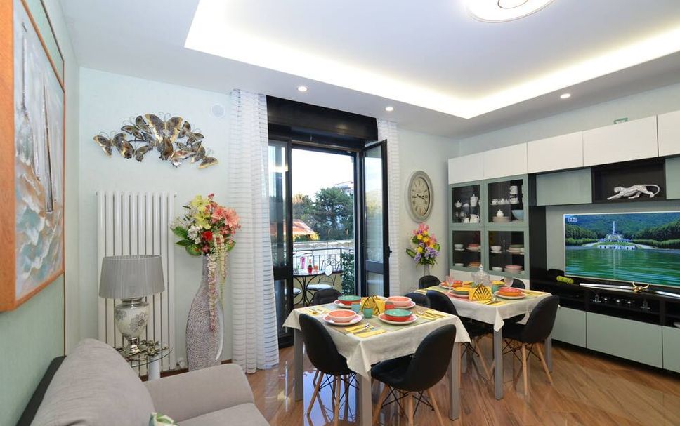 Dining room Photo