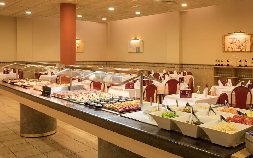Buffet Photo