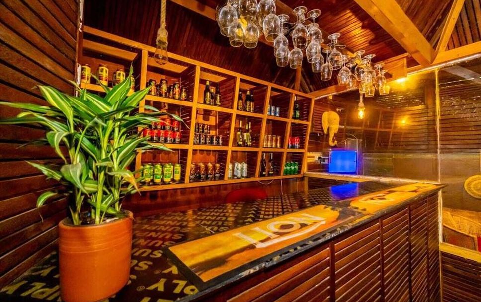 Bar Photo