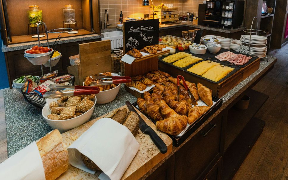 Buffet Photo