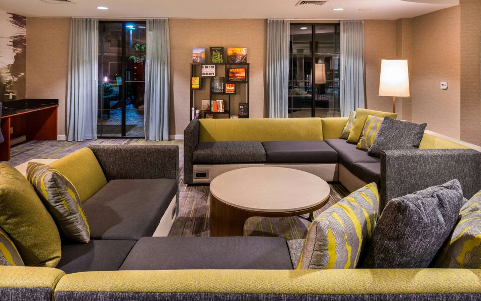 Lounge Photo
