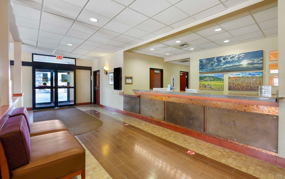Front desk Photo