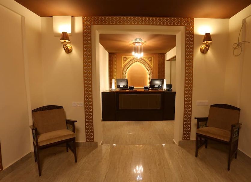 Front desk Photo