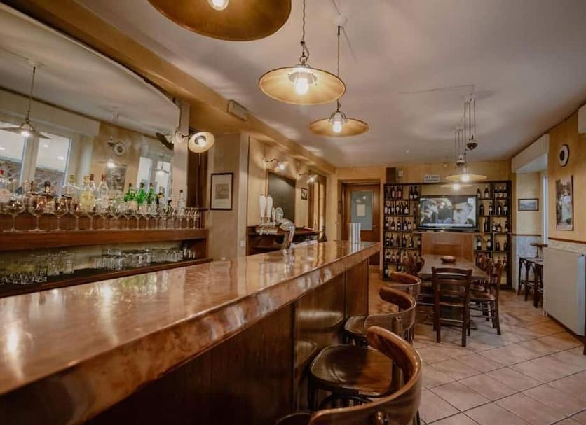 Bar Photo
