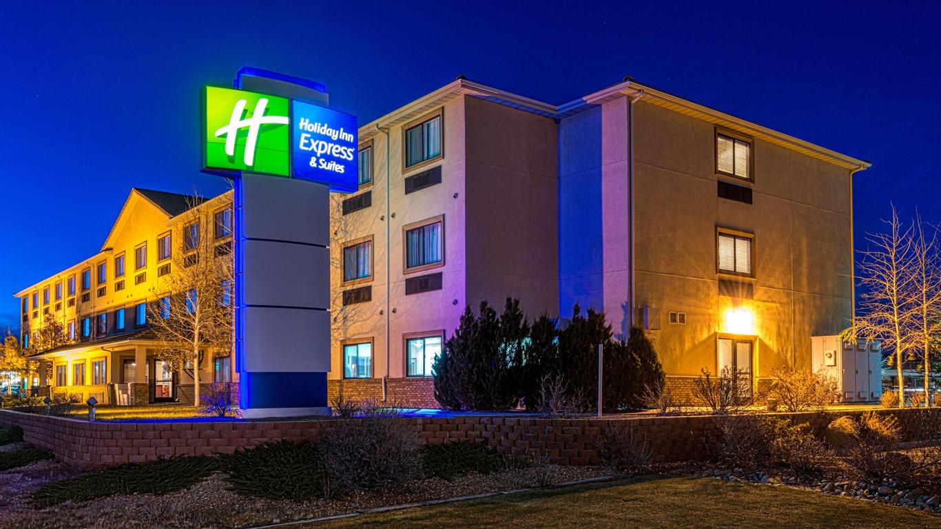 Holiday Inn Express & Suites Alamosa, An IHG Hotel