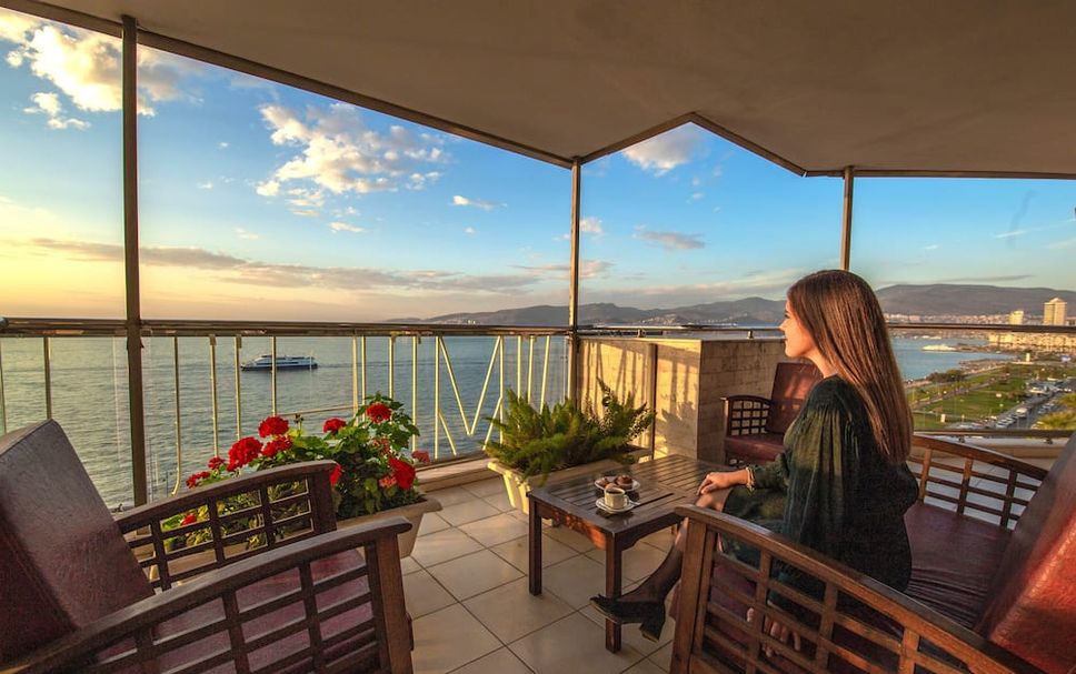 Balcony Photo