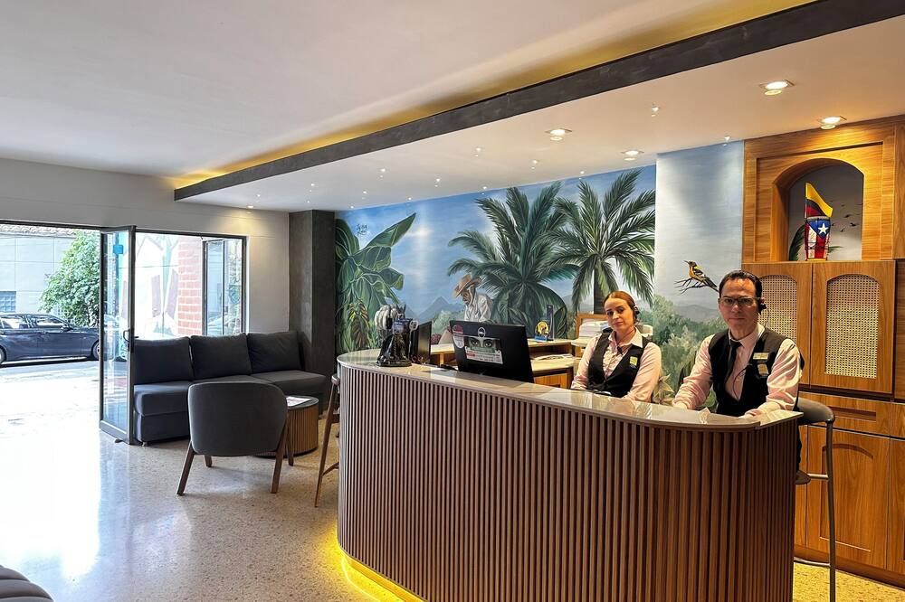 Front desk Photo