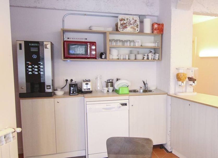 Kitchen Photo