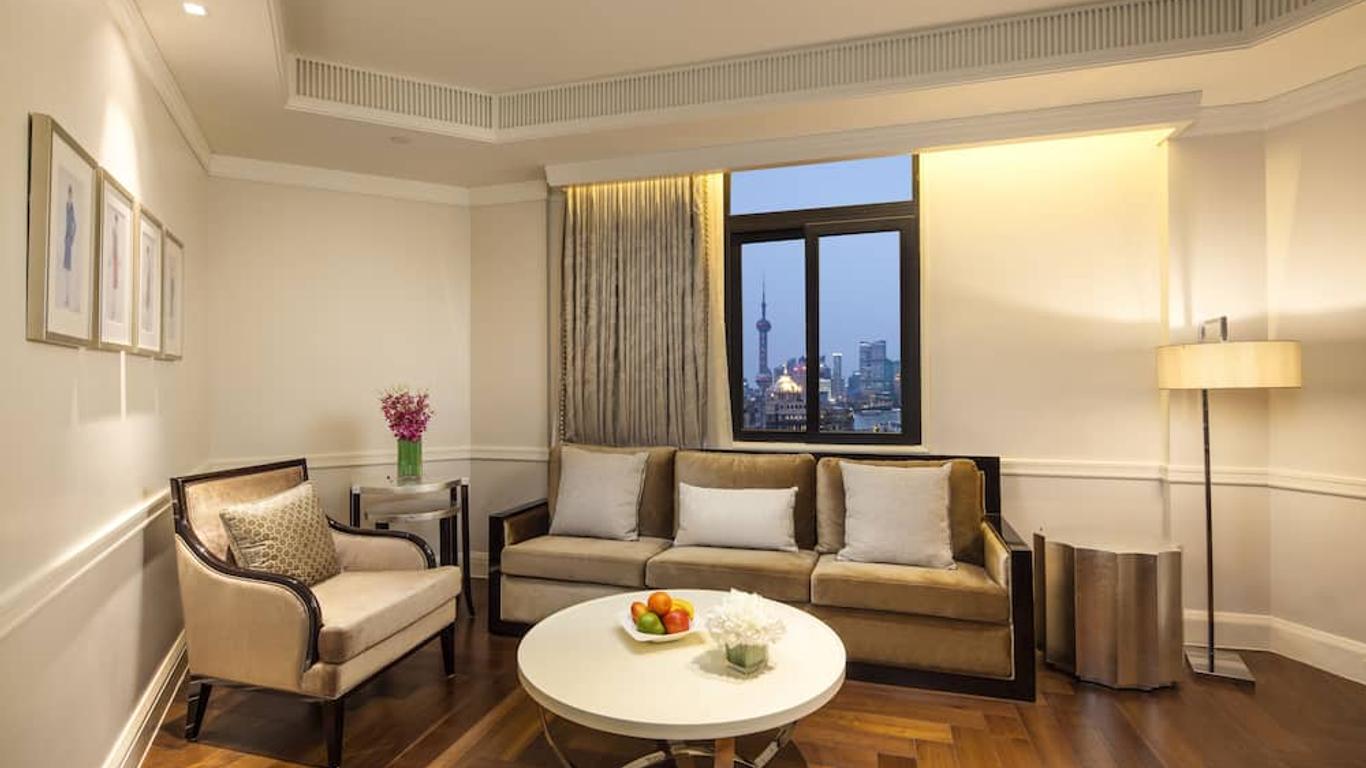 Metropolo Classiq Shanghai Bund Circle