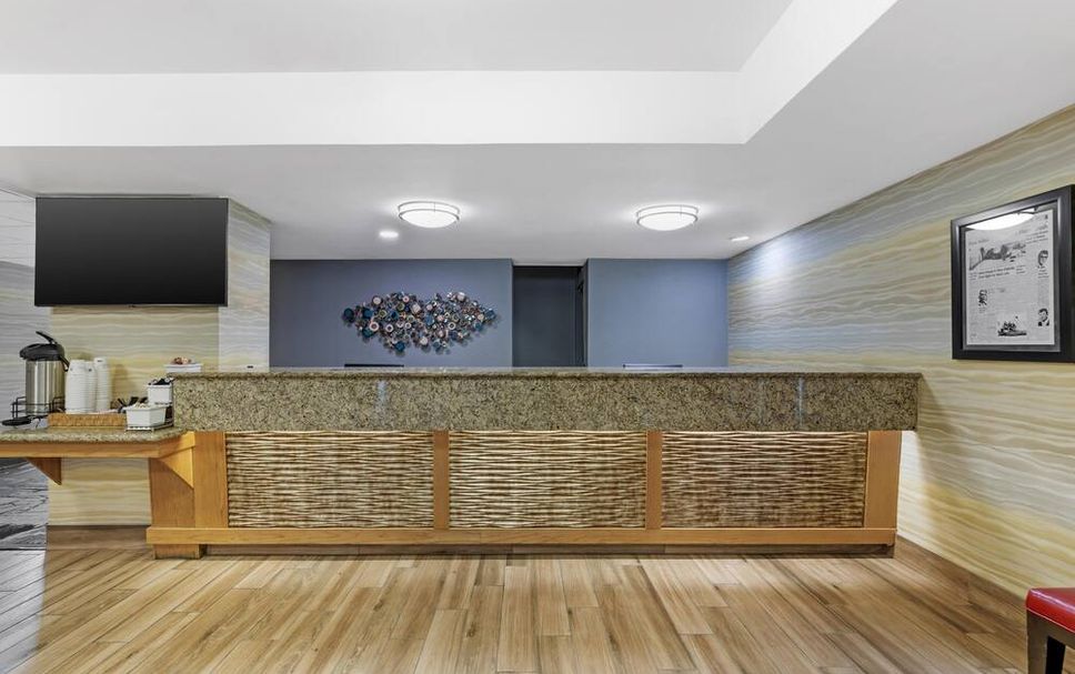 Front desk Photo