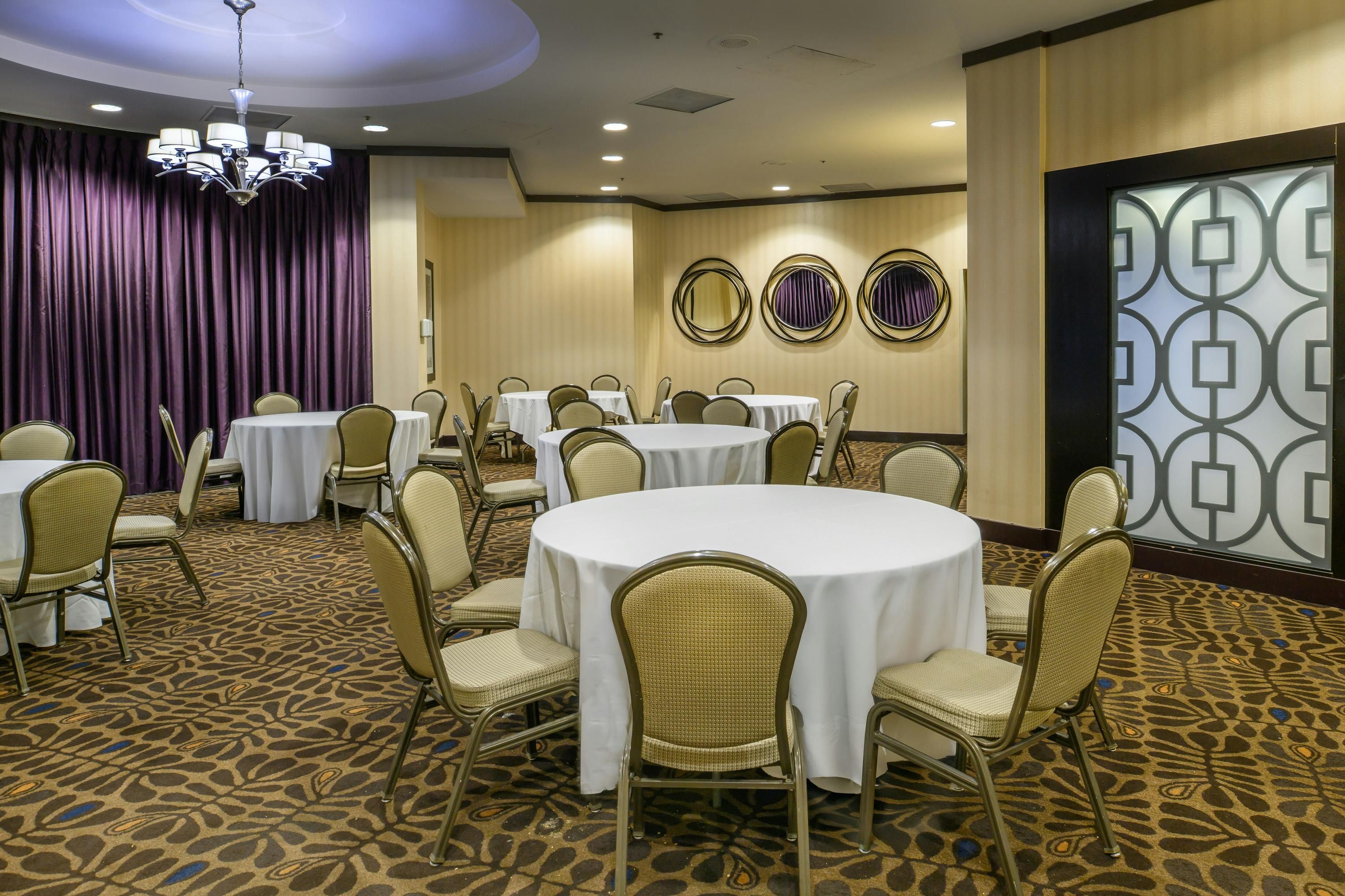 Banquet hall