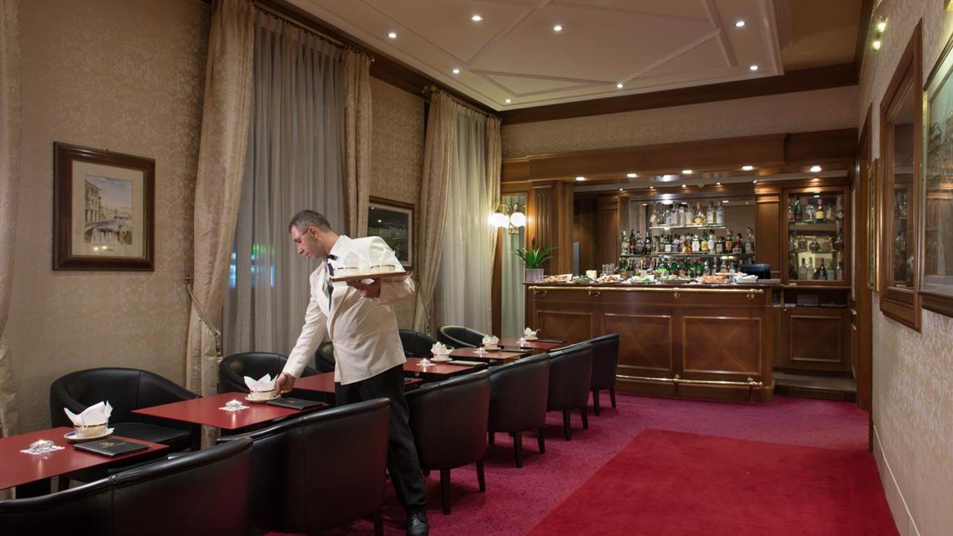 Hotel Berna