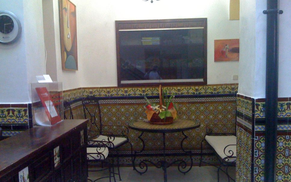 Front desk Photo