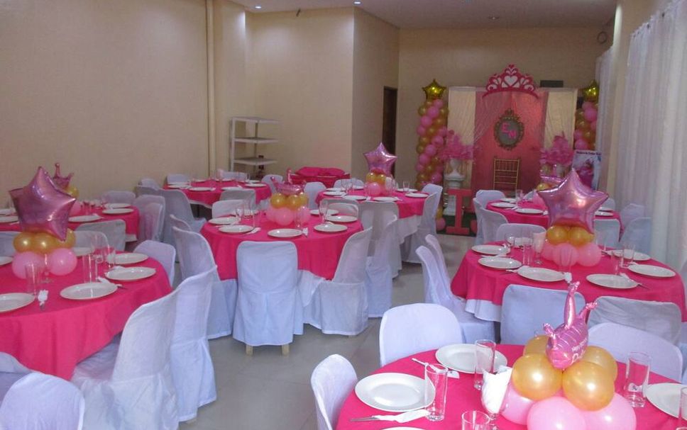 Banquet hall Photo
