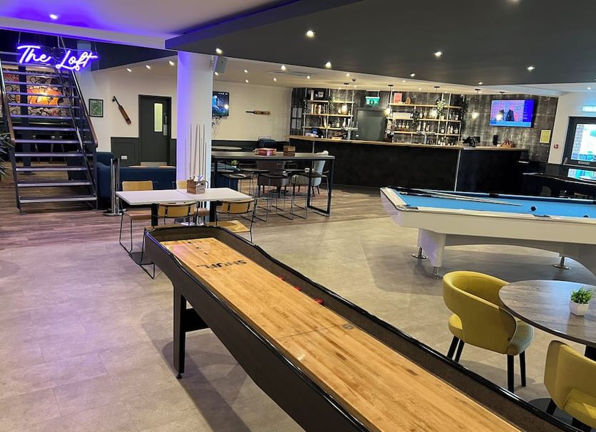 Bar Photo