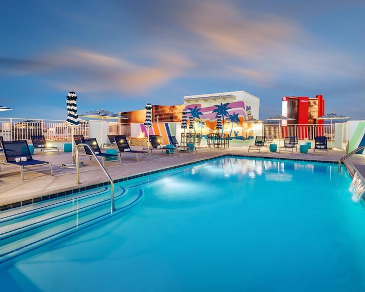 SpringHill Suites by Marriott Las Vegas Convention Center, Las Vegas