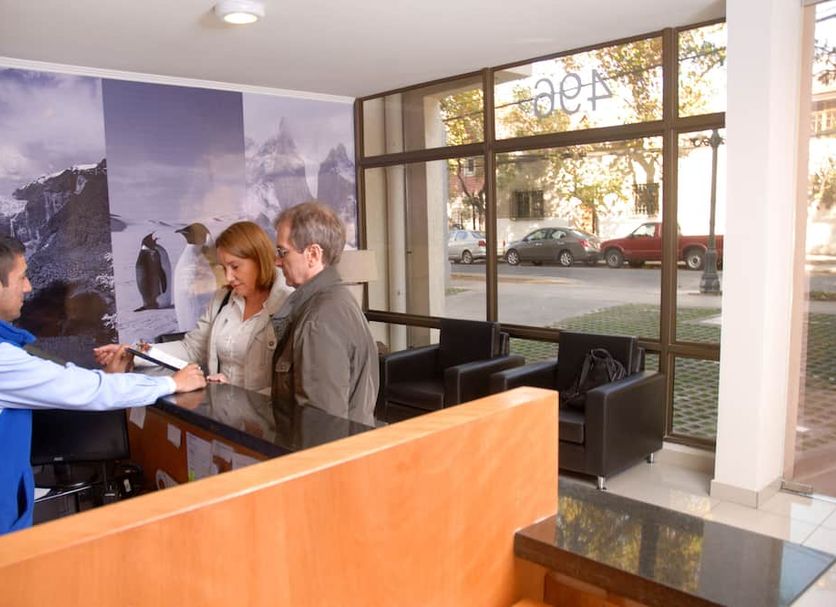 Front desk Photo