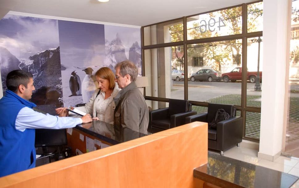 Front desk Photo