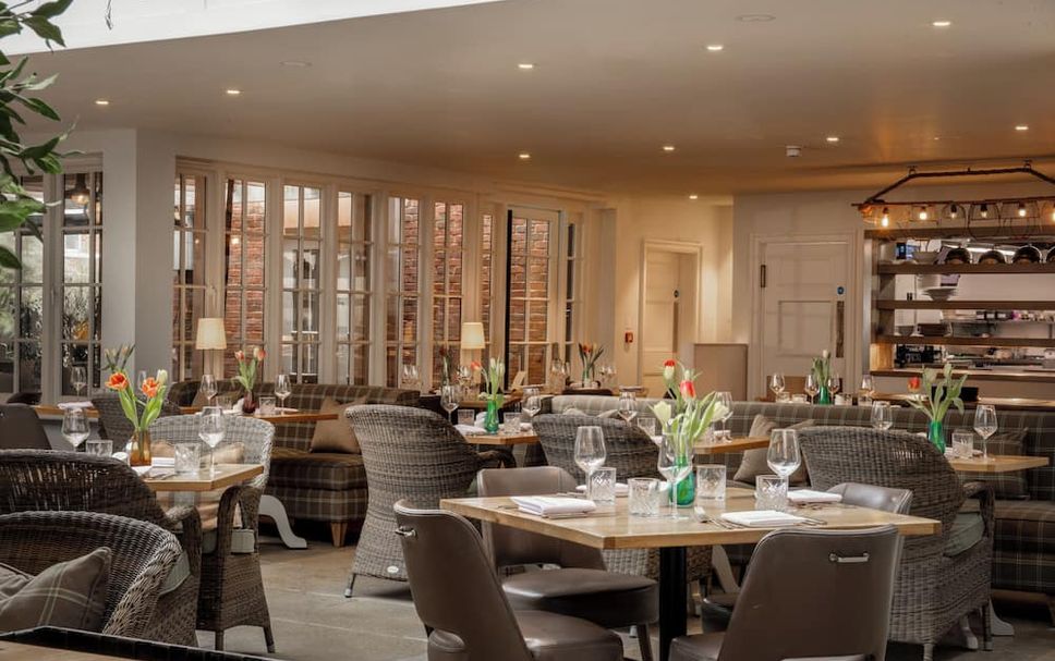 Restaurant Photo