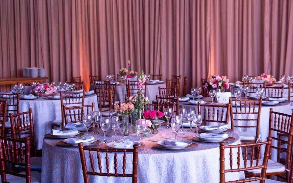 Banquet hall Photo