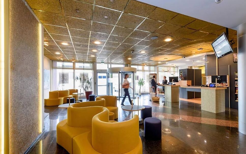 Lobby Photo