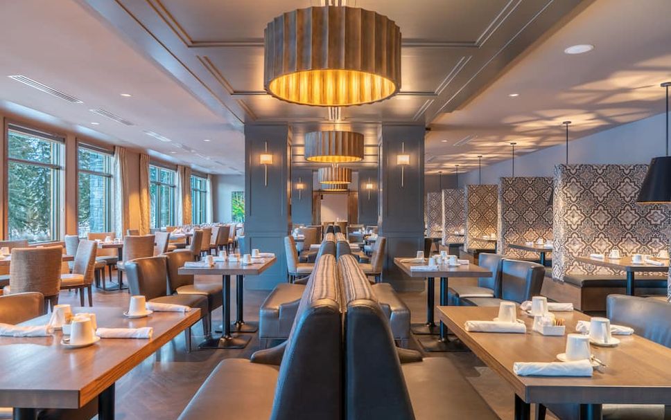 Restaurant Photo