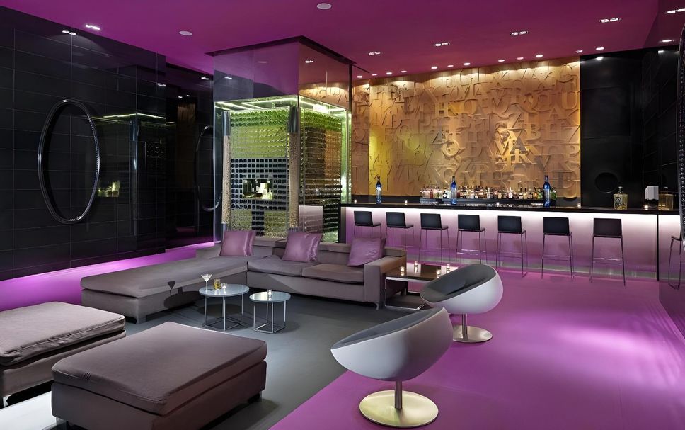Bar Photo