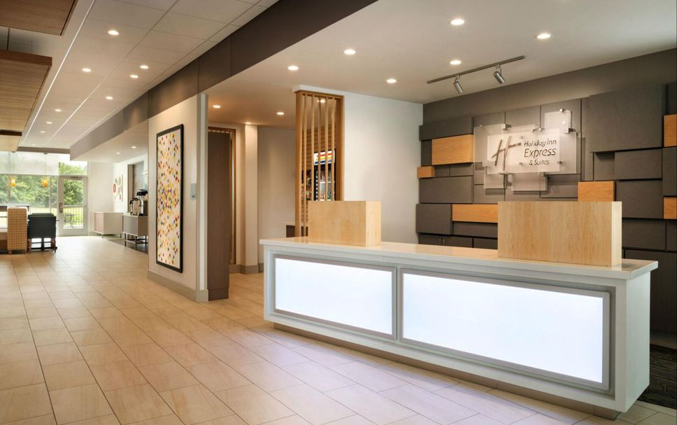 Front desk Photo