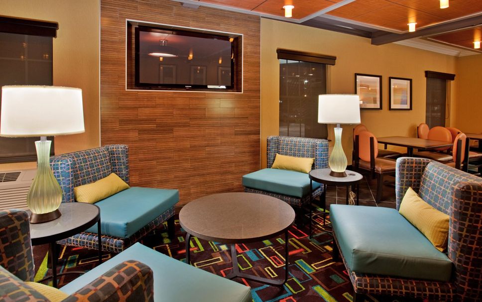 Lounge Photo