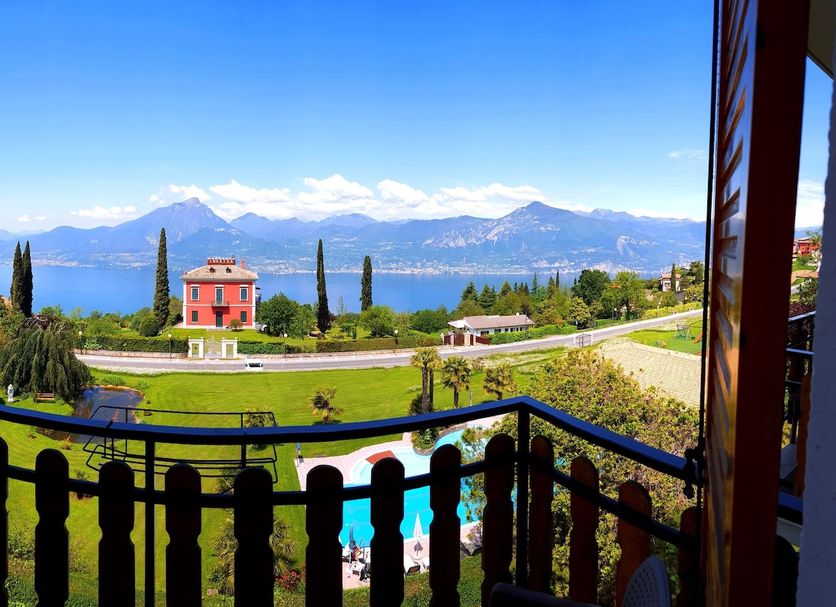 Balcony Photo