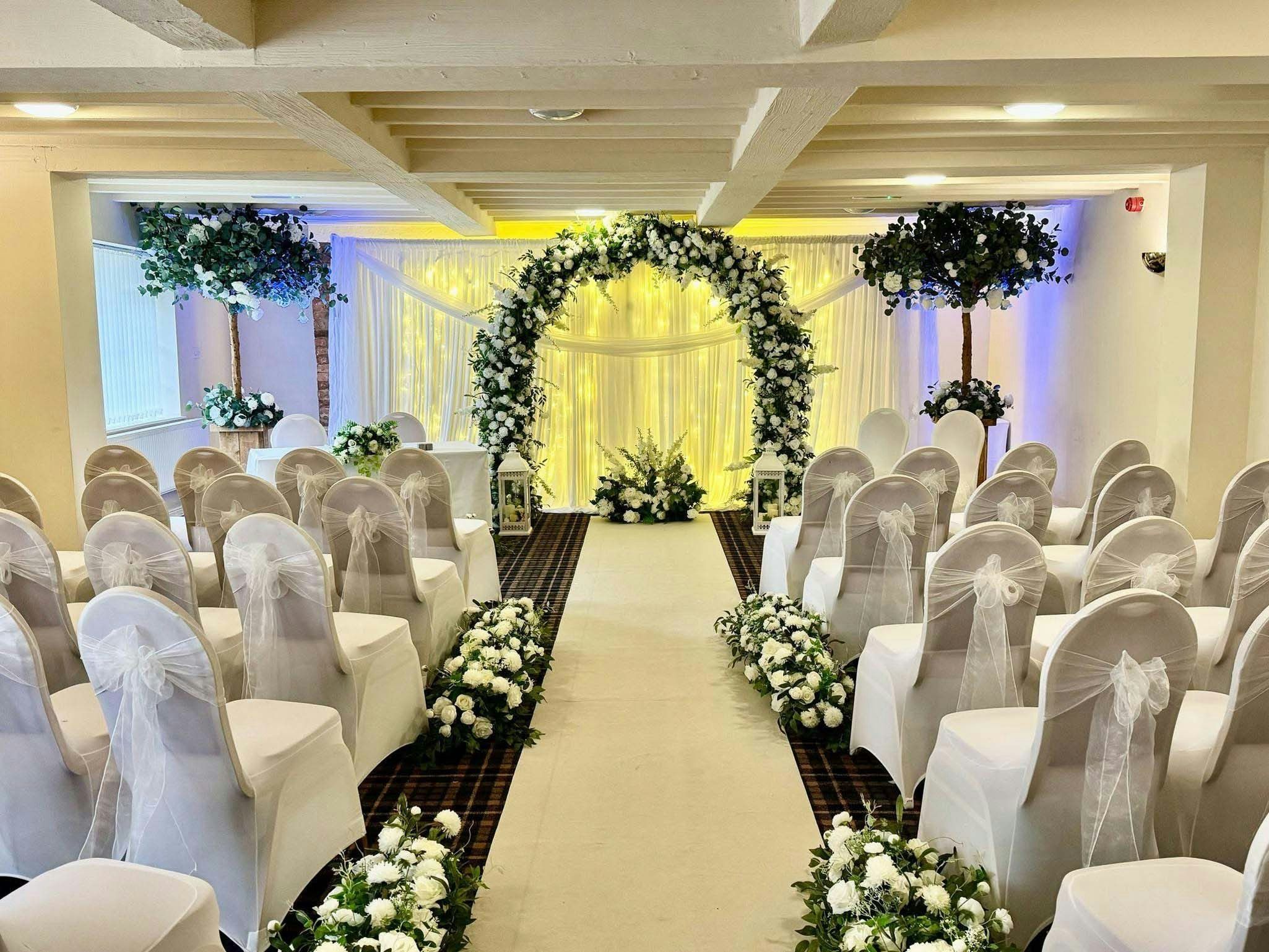Banquet hall Photo