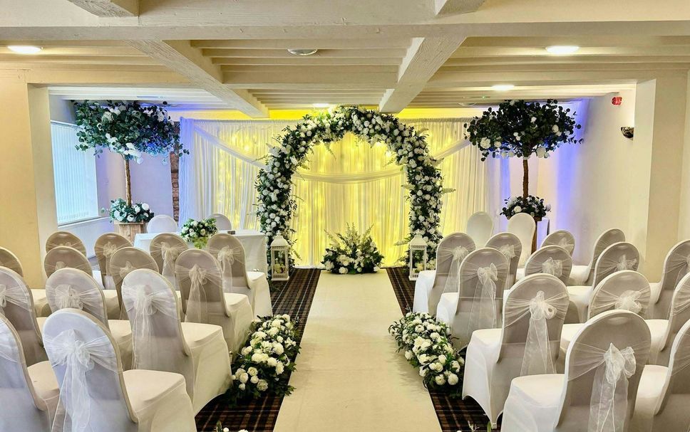 Banquet hall Photo