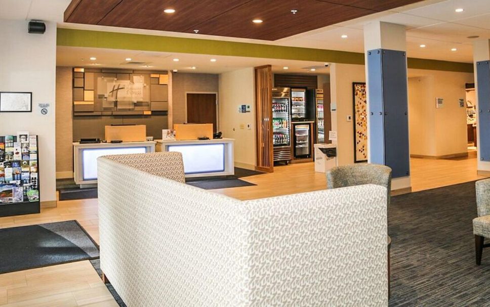 Front desk Photo
