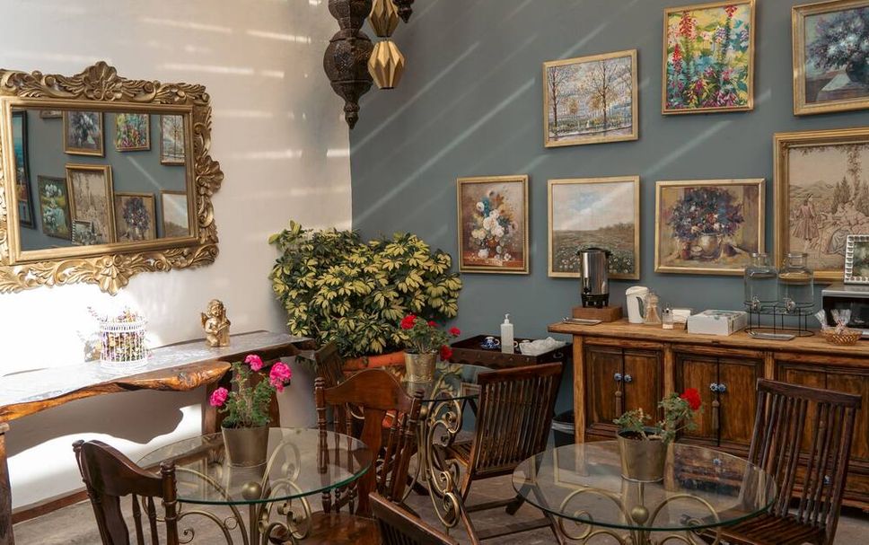Dining room Photo