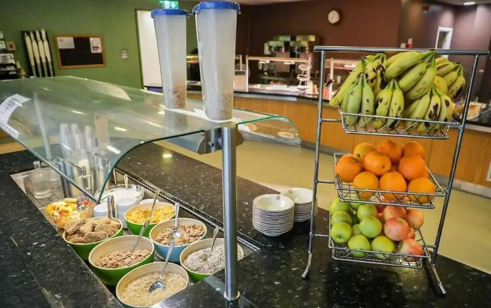 Buffet Photo