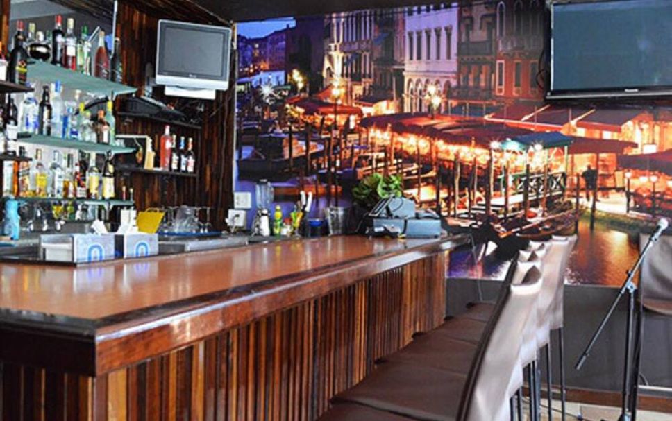 Bar Photo