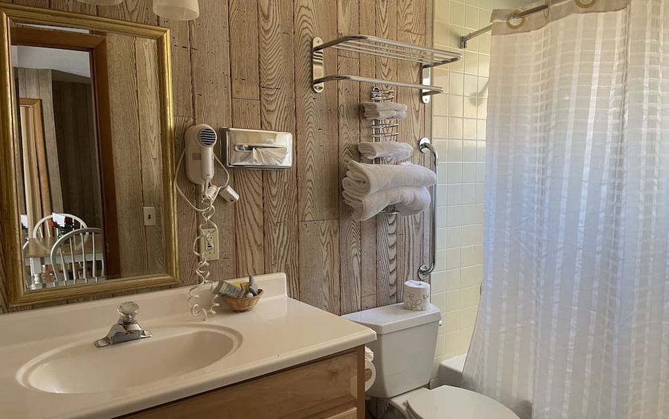 Bathroom Photo