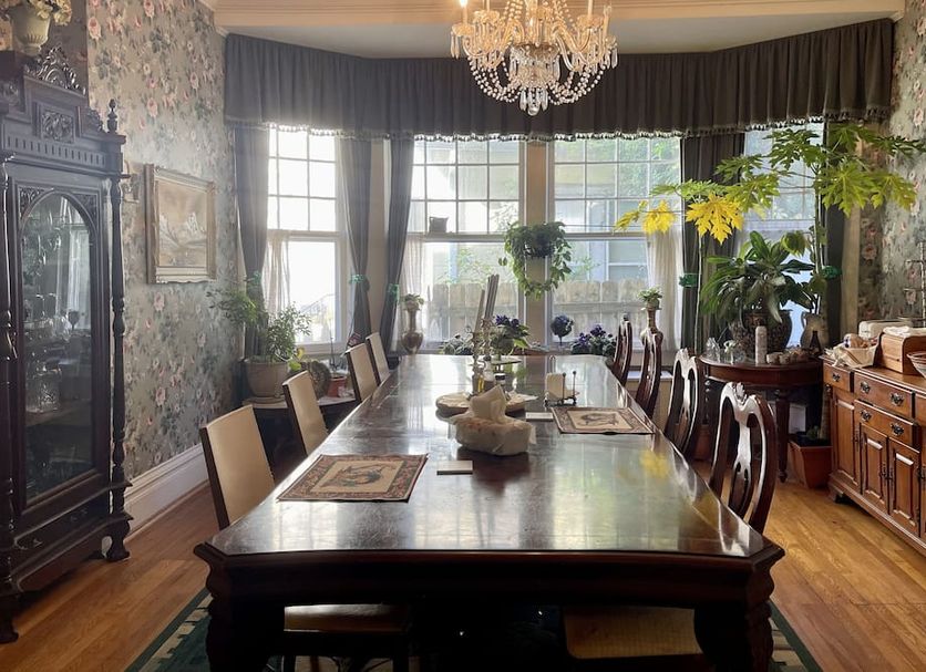 Dining room Photo