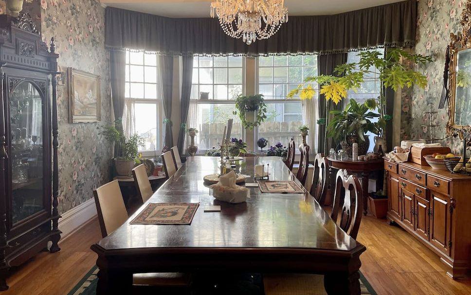 Dining room Photo