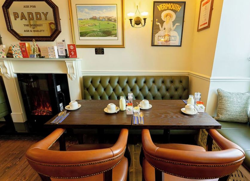 Restaurant Photo
