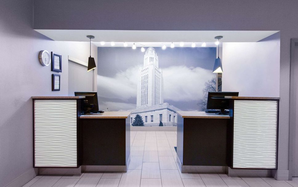 Front desk Photo