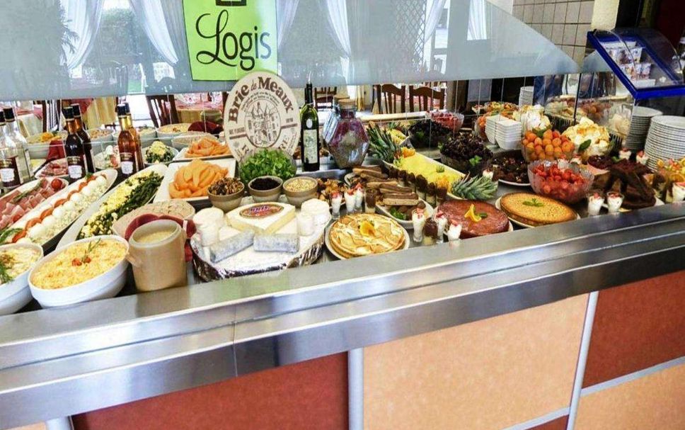 Buffet Photo