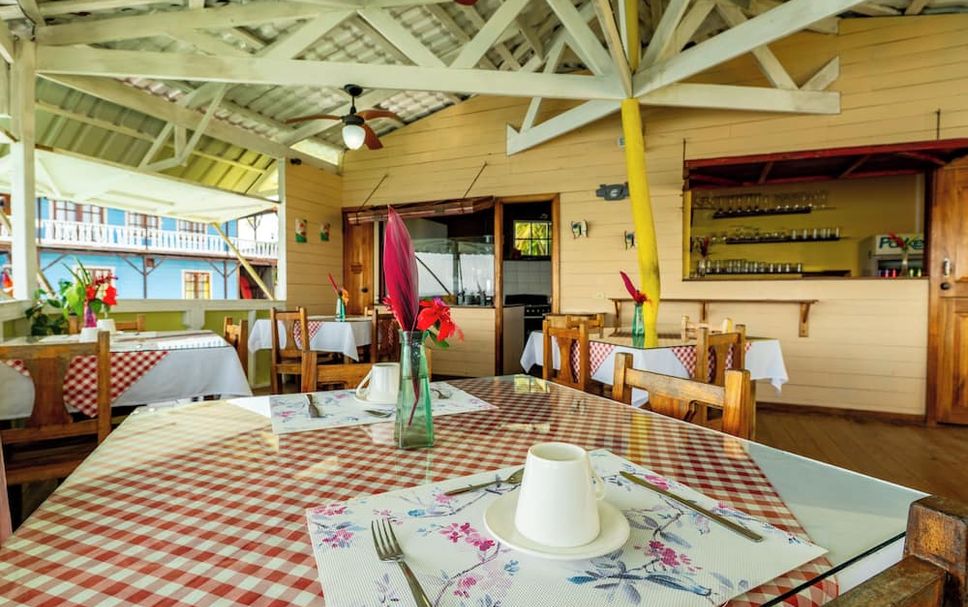 Restaurant Photo